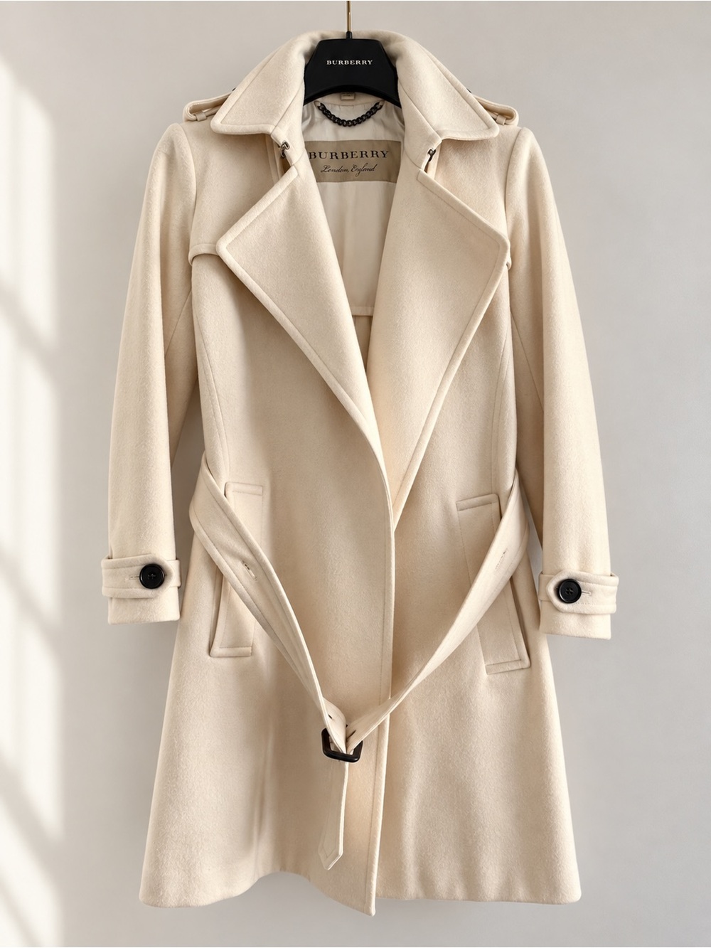 Burberry 100% Cashmere Cream Double-Breasted Belted Coat US 2